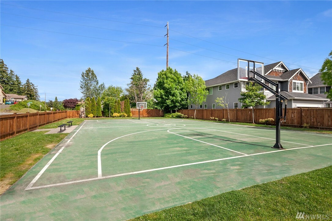Property Photo: 12923 NE 200th Place WA 98072