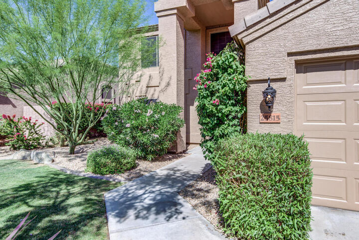 Property Photo:  25815 N 43rd Place  AZ 85050 