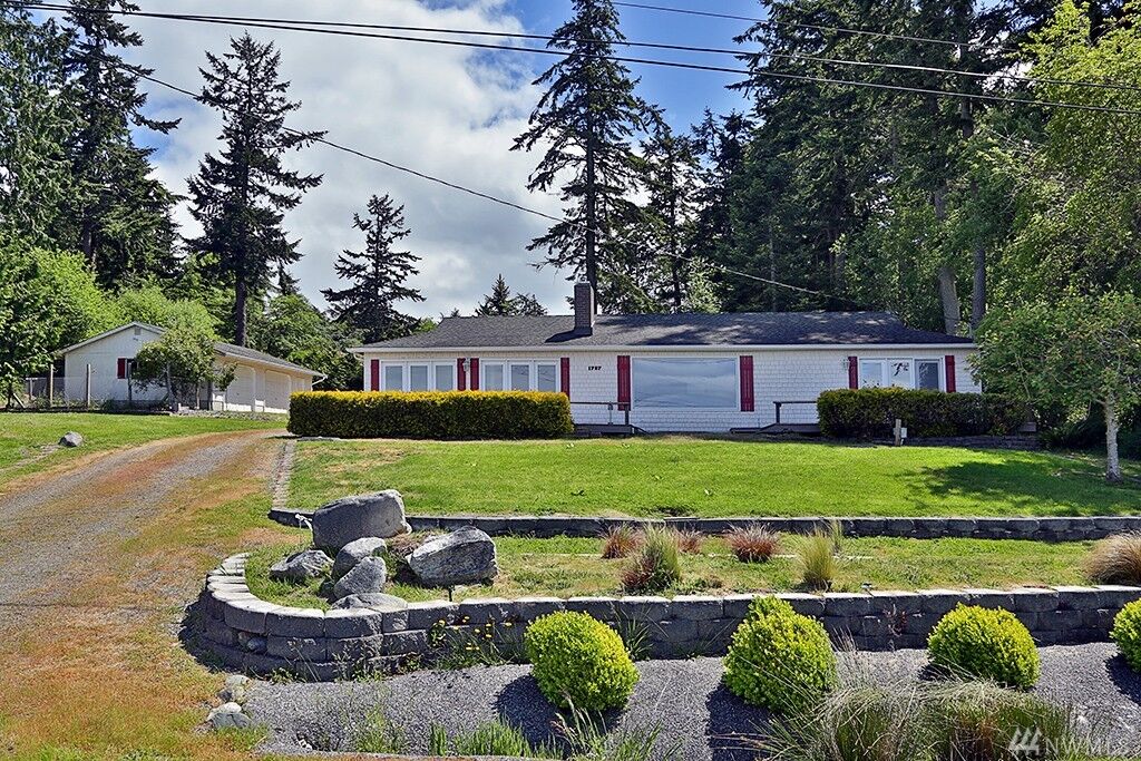 Property Photo:  1787  Ridgecrest Avenue  WA 98239 