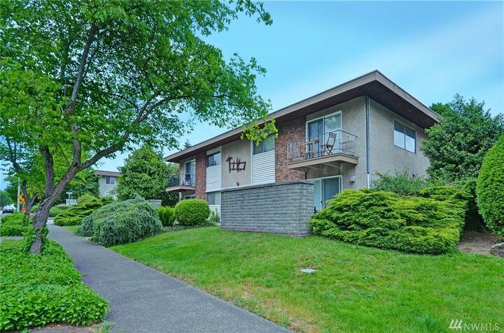 1124 Market St  Kirkland WA 98033 photo