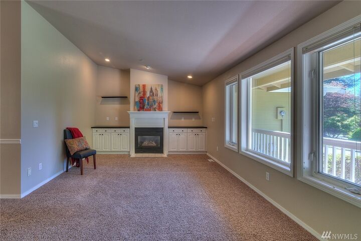 Property Photo: 3315 3317 8th St NW WA 98335