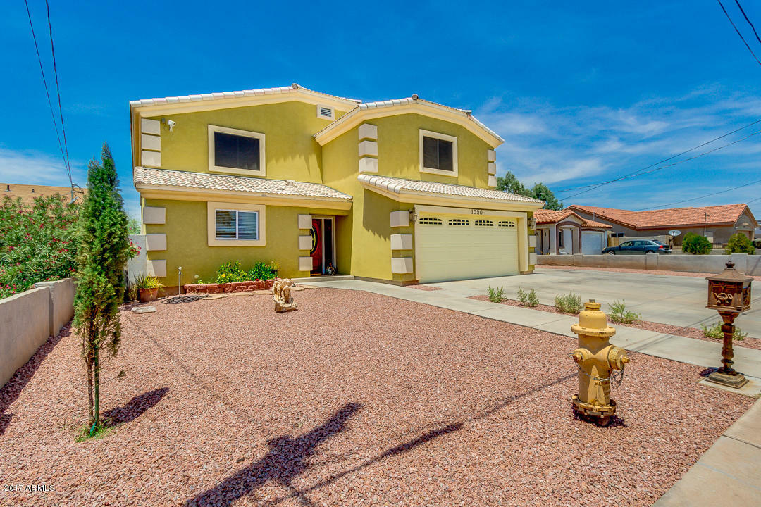 Property Photo:  1020 N 27th Place  AZ 85008 