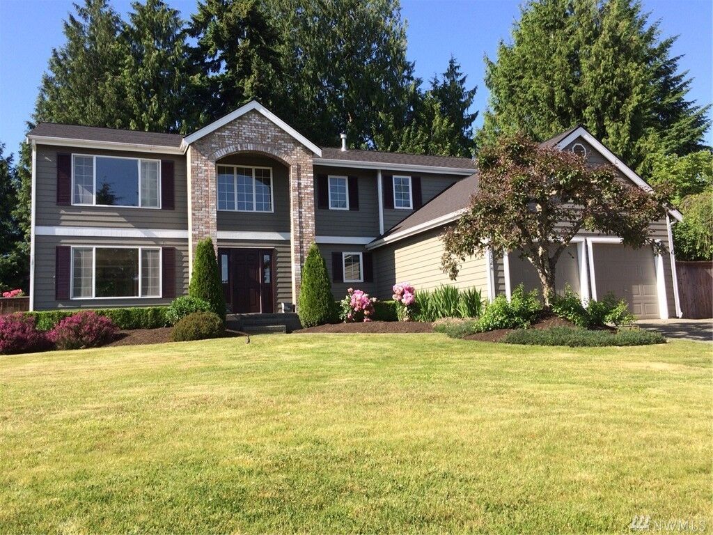 Property Photo:  15324 SE 133rd Ct  WA 98059 