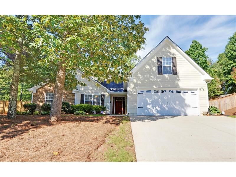 Property Photo:  5156 Daylily Drive   30517 