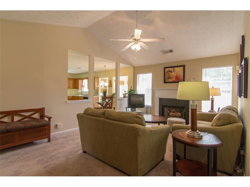 Property Photo:  317 Plantation Boulevard   30281 