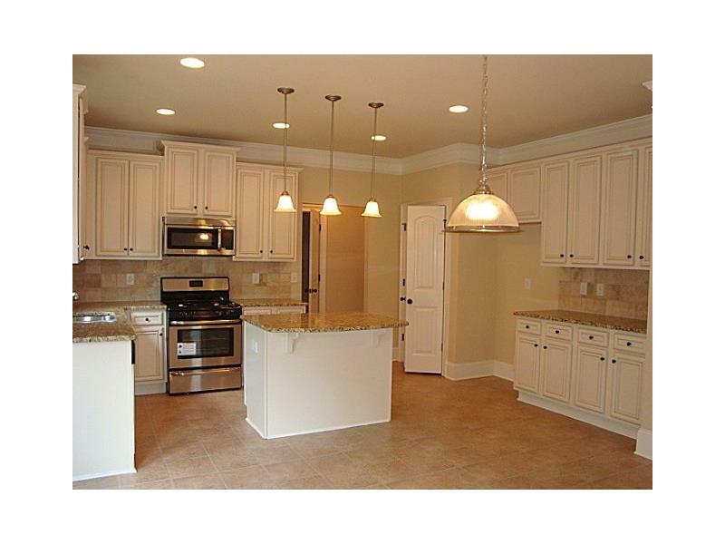 Property Photo: 402 Cleburne Place 30101