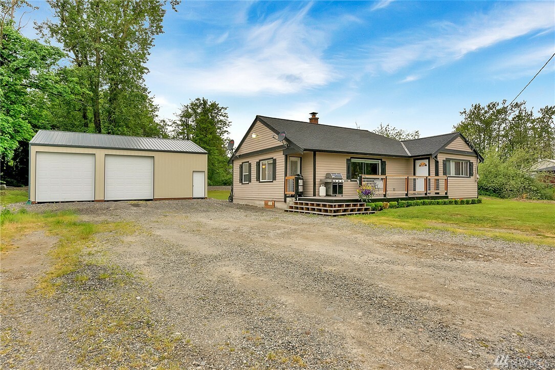 Property Photo:  9007 Van Buren Rd  WA 98247 