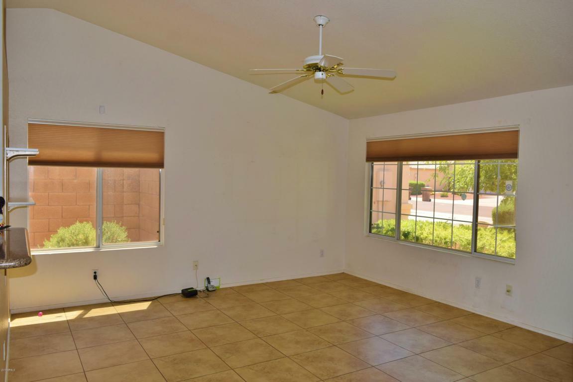 Property Photo:  10510 W Ross Avenue  AZ 85382 