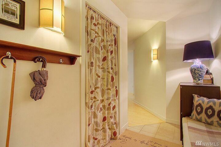 Property Photo: 2607 Western Ave 254 WA 98121