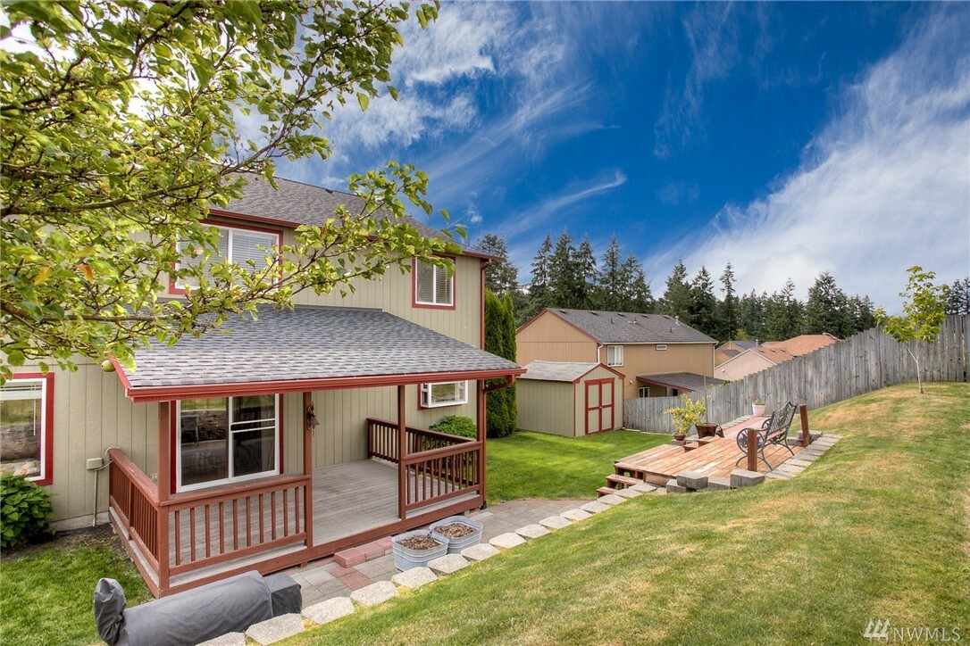 Property Photo:  1334 Fitz Hugh Dr SE  WA 98513 