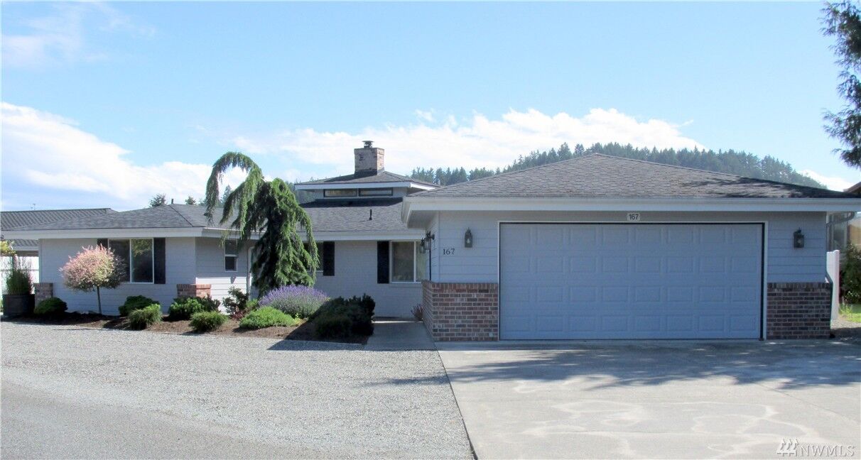 Property Photo: 167 Haida Place WA 98257
