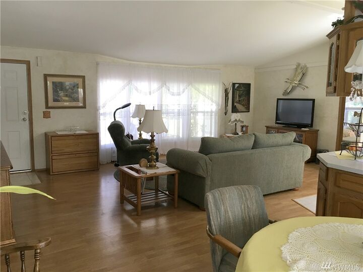 Property Photo: 300 Serpentine Rd WA 98382