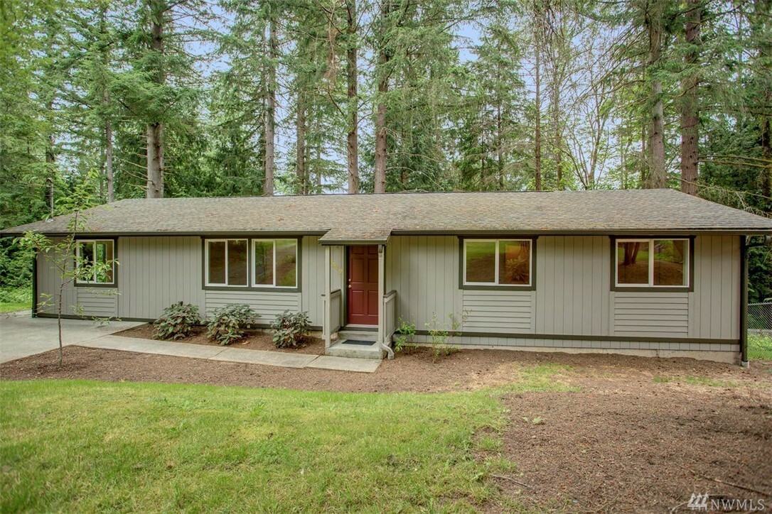 Property Photo:  3342 279th Ave NE  WA 98053 