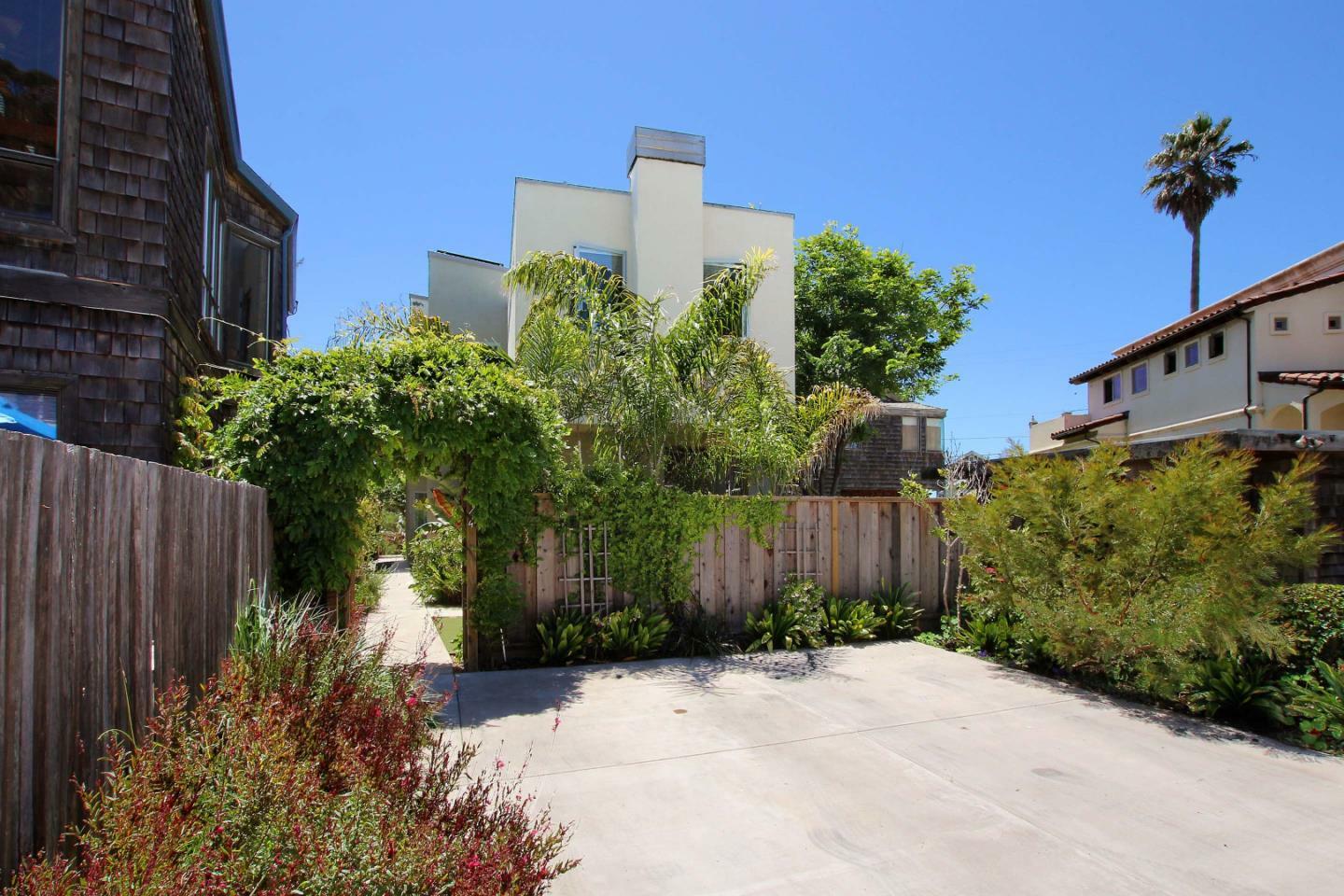 Property Photo:  2874 Chesterfield Drive  CA 95062 