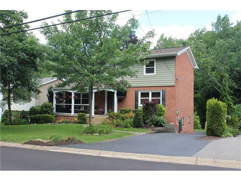 Property Photo: 1154 Glencoe Avenue PA 15220