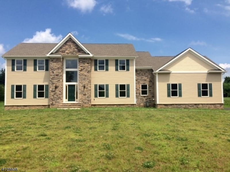 Property Photo: 235 Woodfern Rd NJ 08853