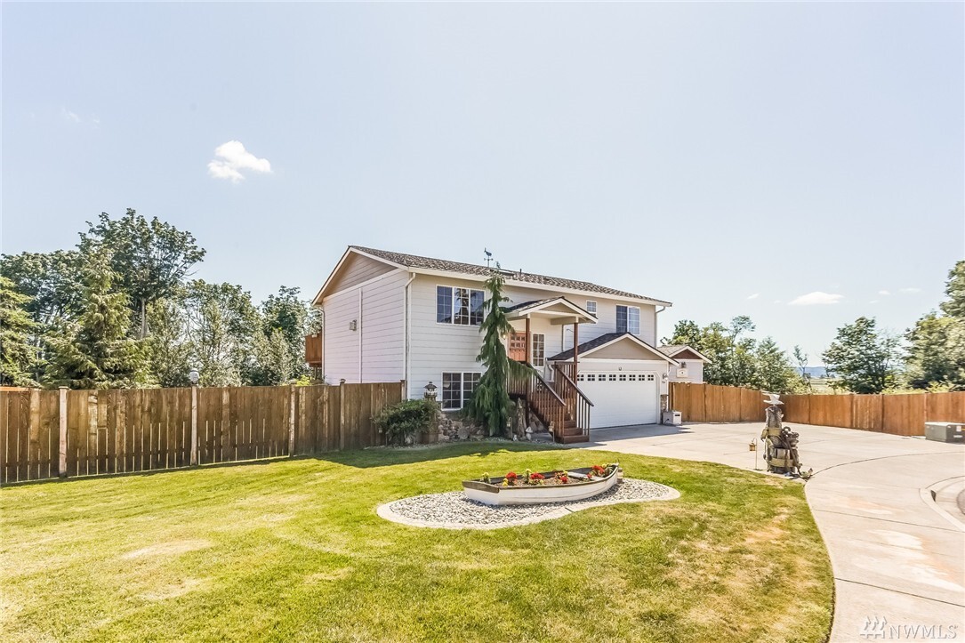 Property Photo:  7804 260th St NW  WA 98292 