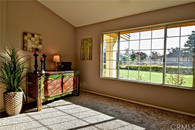 Property Photo:  390 Verbena Street  CA 93444 