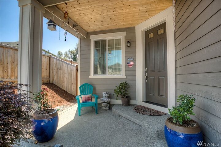 Property Photo: 16206 81st Ave E WA 98375