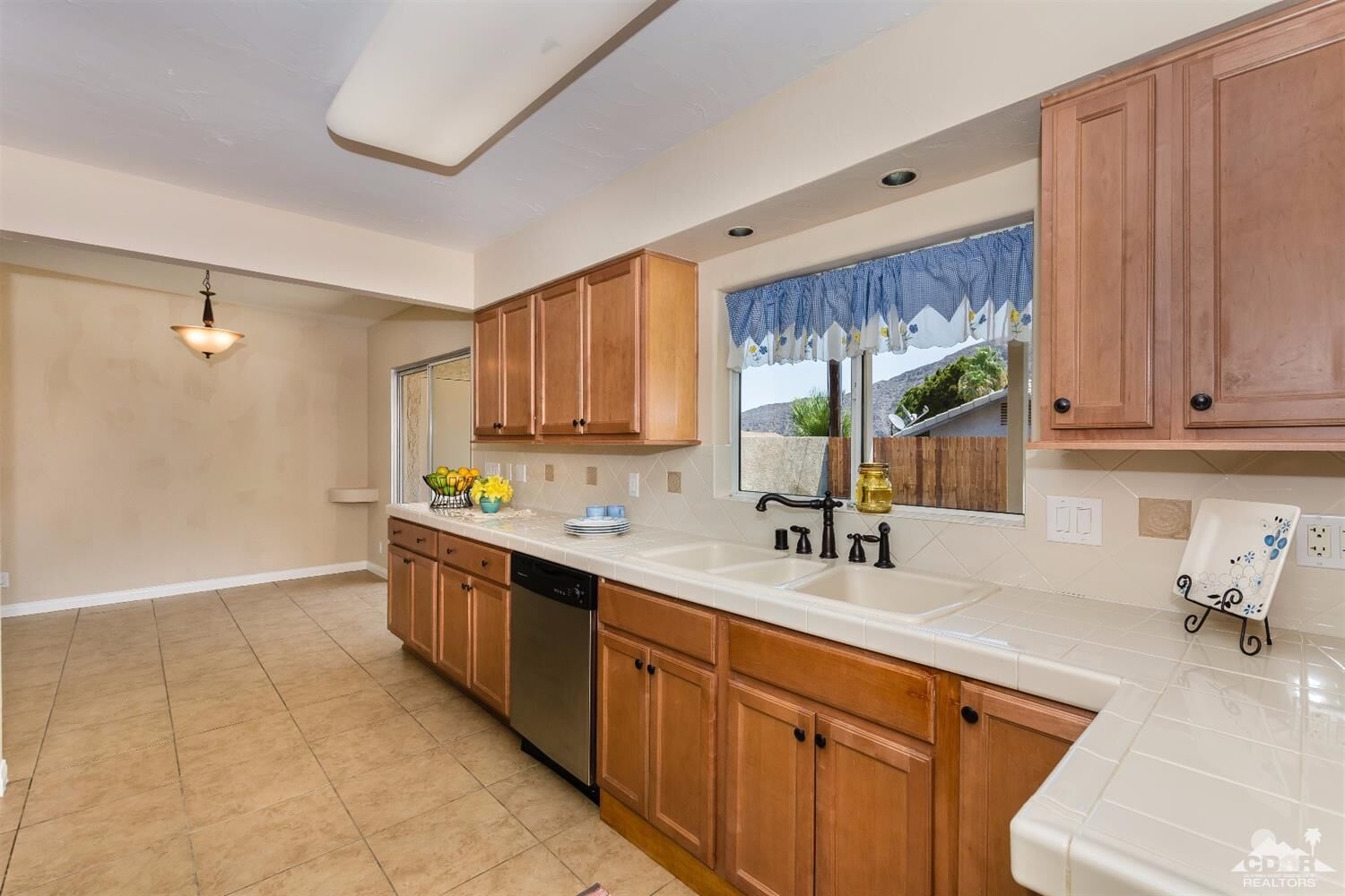 Property Photo:  53880 Avenida Mendoza  CA 92253 