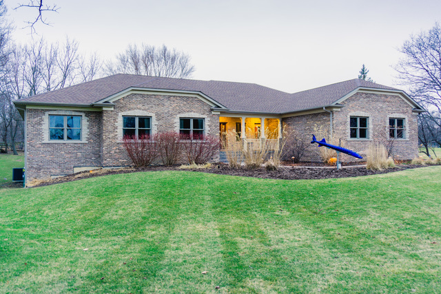 Property Photo:  25067 Tamarack Drive  IL 60084 