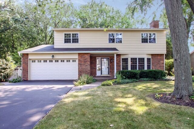 Property Photo: 5 Stone Avenue West IL 60045