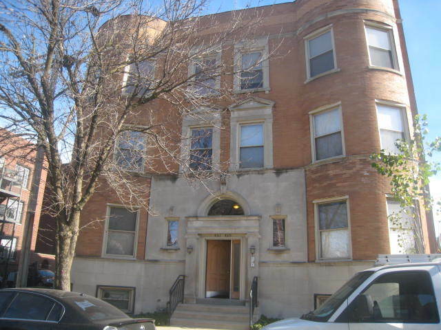 Property Photo: 4311 S Forrestville Avenue 2N IL 60653