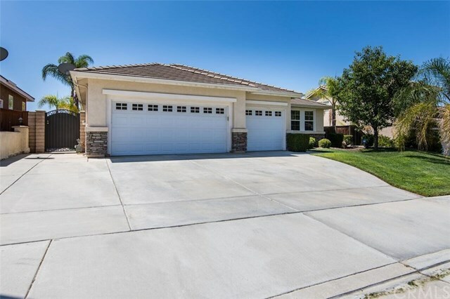 Property Photo: 35532 Country Park Drive CA 92595