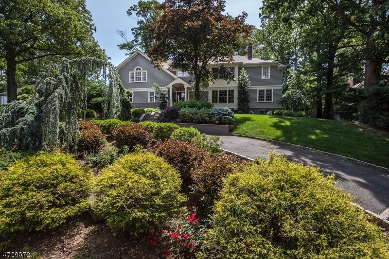 Property Photo:  410 Old Short Hills Rd  NJ 07078 