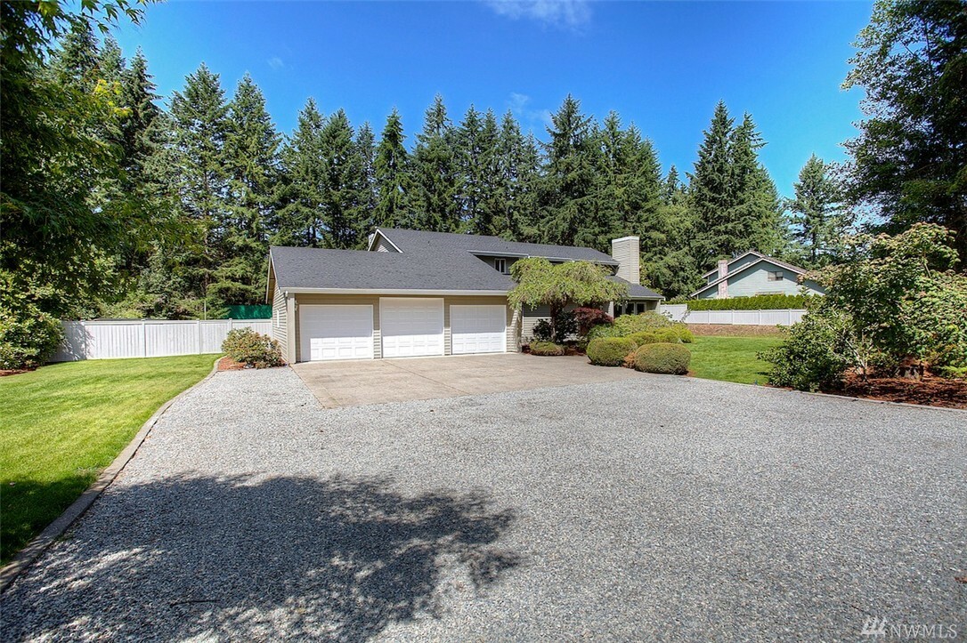 Property Photo:  6506 52nd Ave NW  WA 98335 