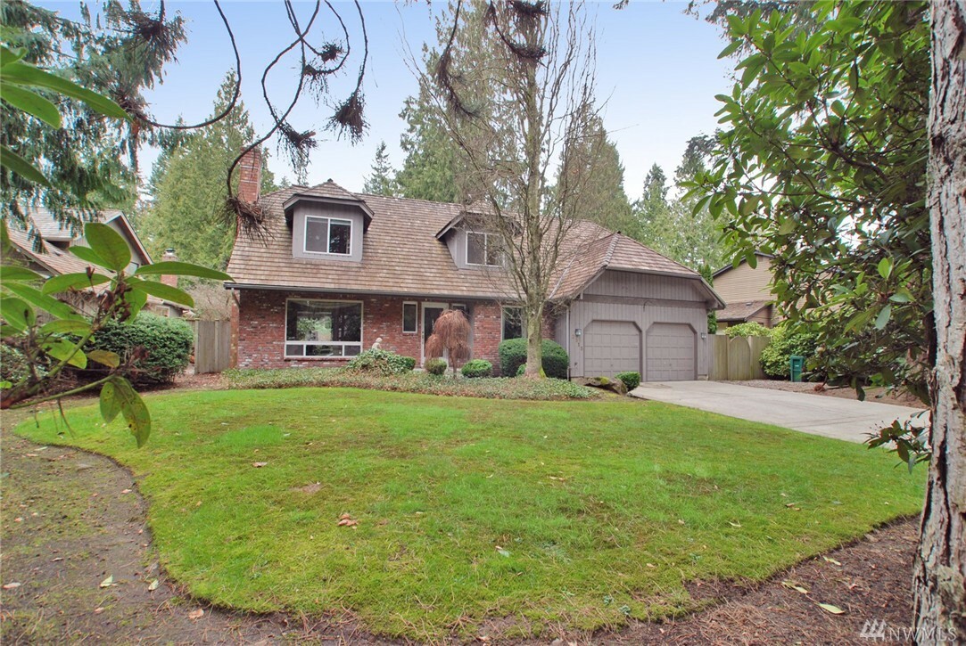 Property Photo:  2515 Sahalee Dr E  WA 98074 