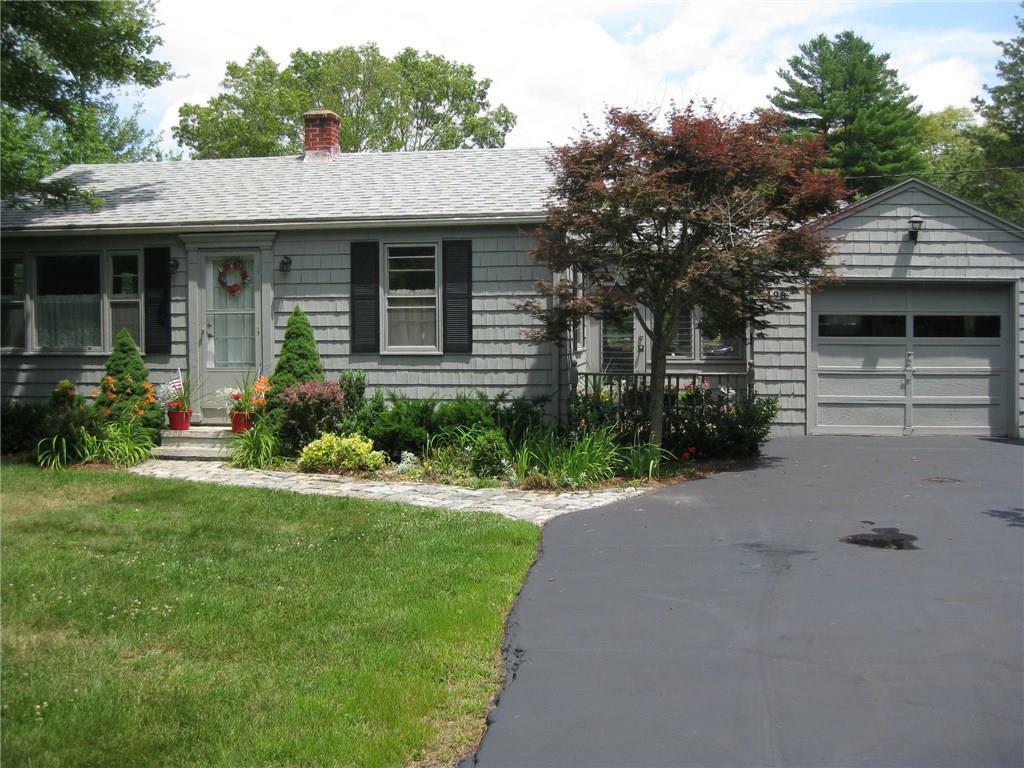 Property Photo: 195 Old County Rd RI 02917
