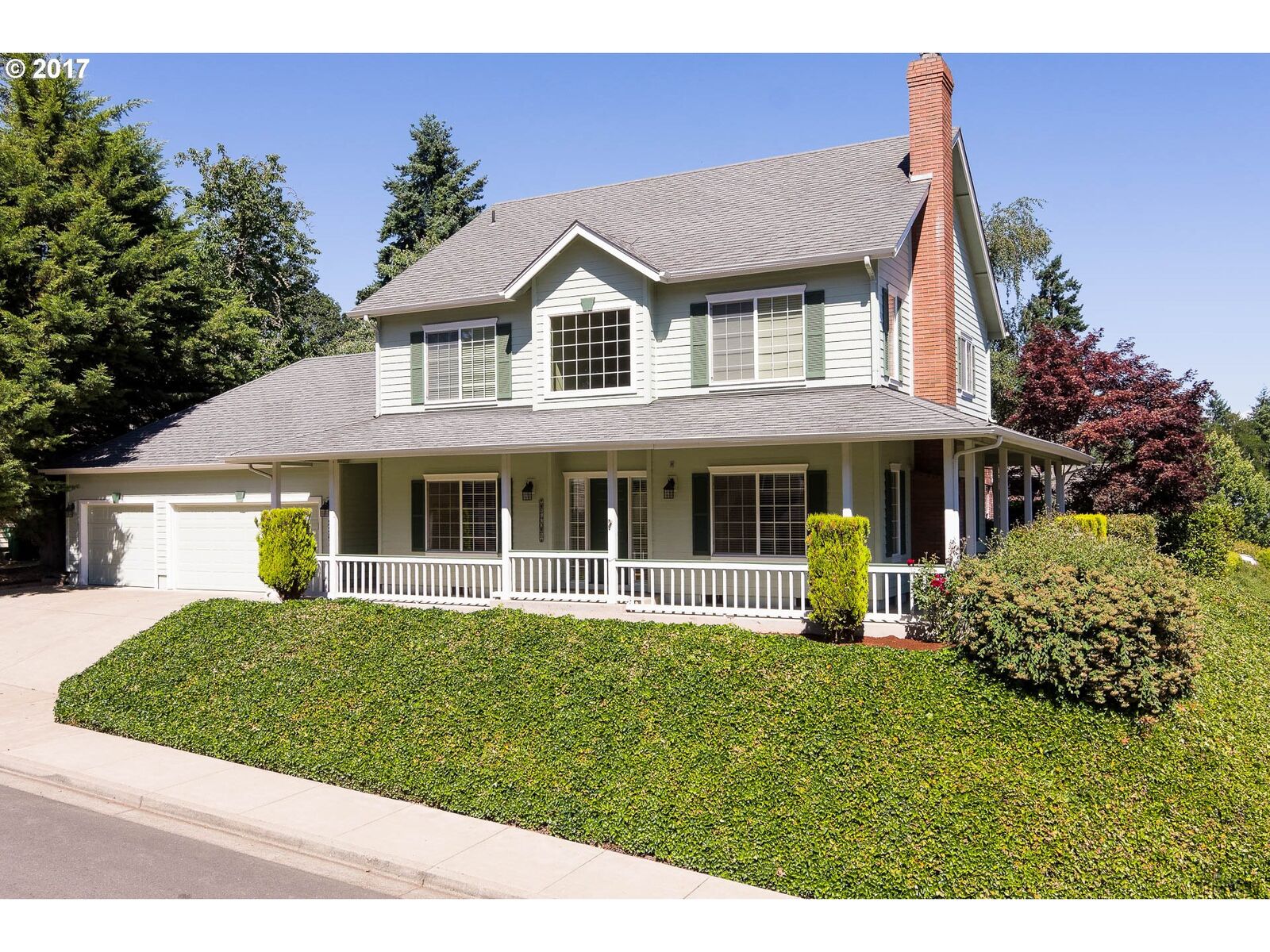 Property Photo: 2287 Greiner St OR 97405