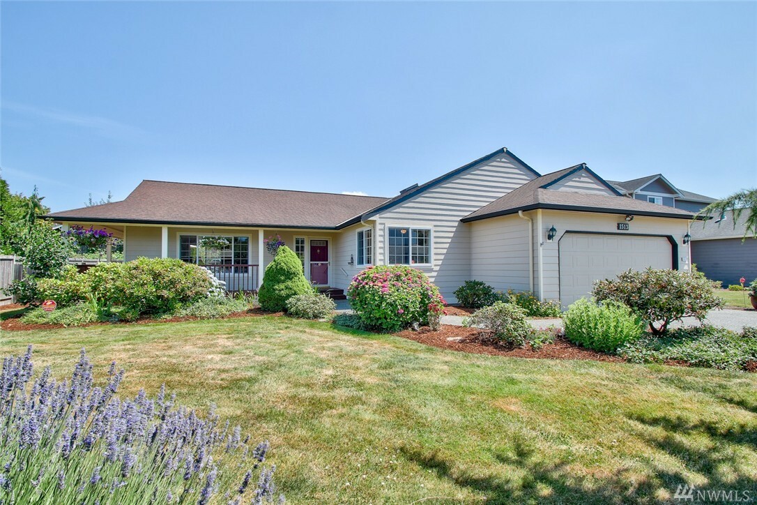 Property Photo:  1513 Bonnie Place  WA 98274 