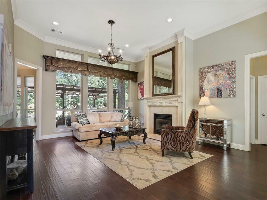 Property Photo: 903 Meadow Lane TX 76092