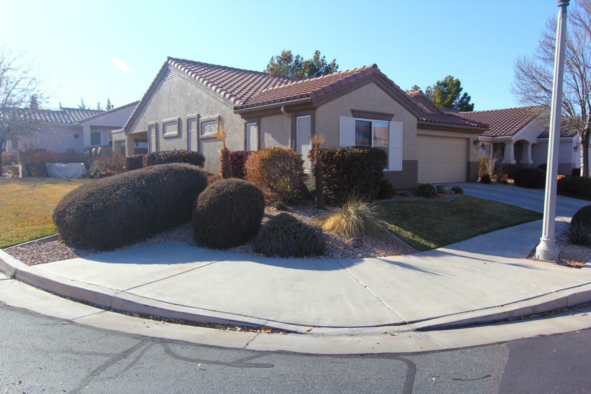 Property Photo:  4310 Ironwood Dr  UT 84790 