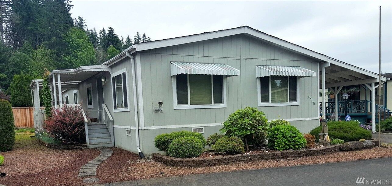 Property Photo:  2265 Estero  WA 98022 