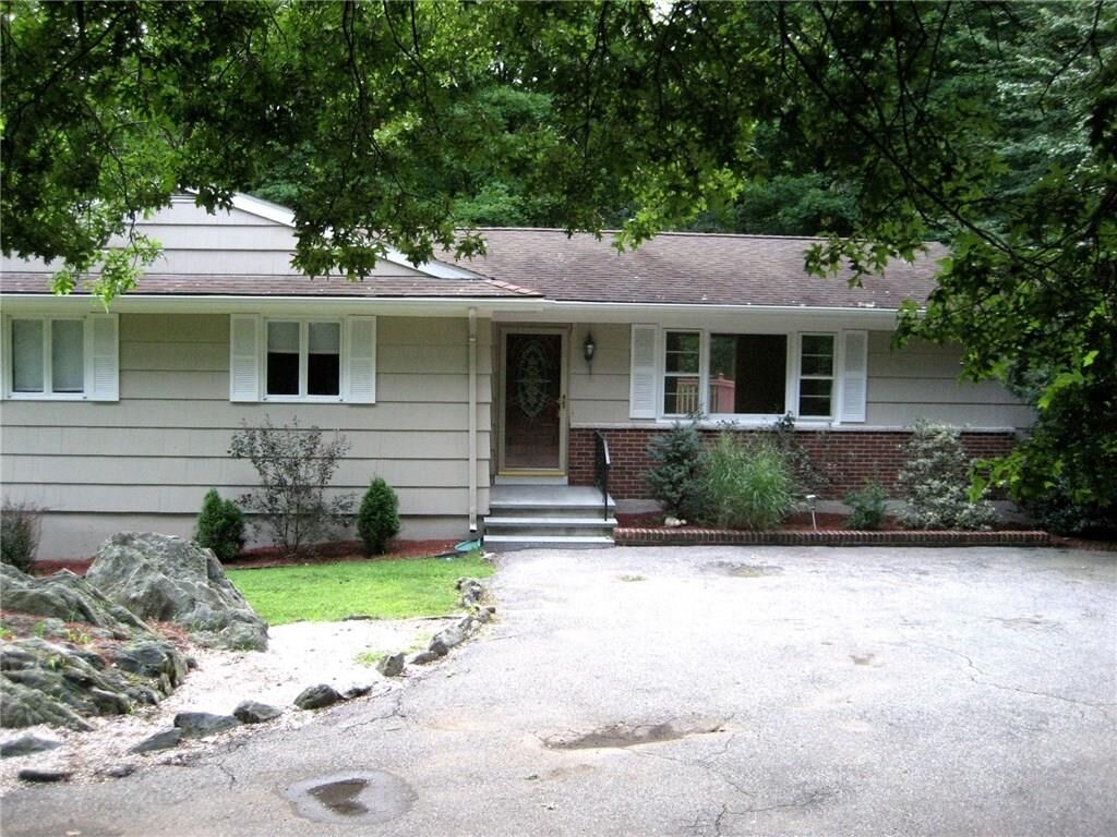 Property Photo: 15 Park Lane CT 06525