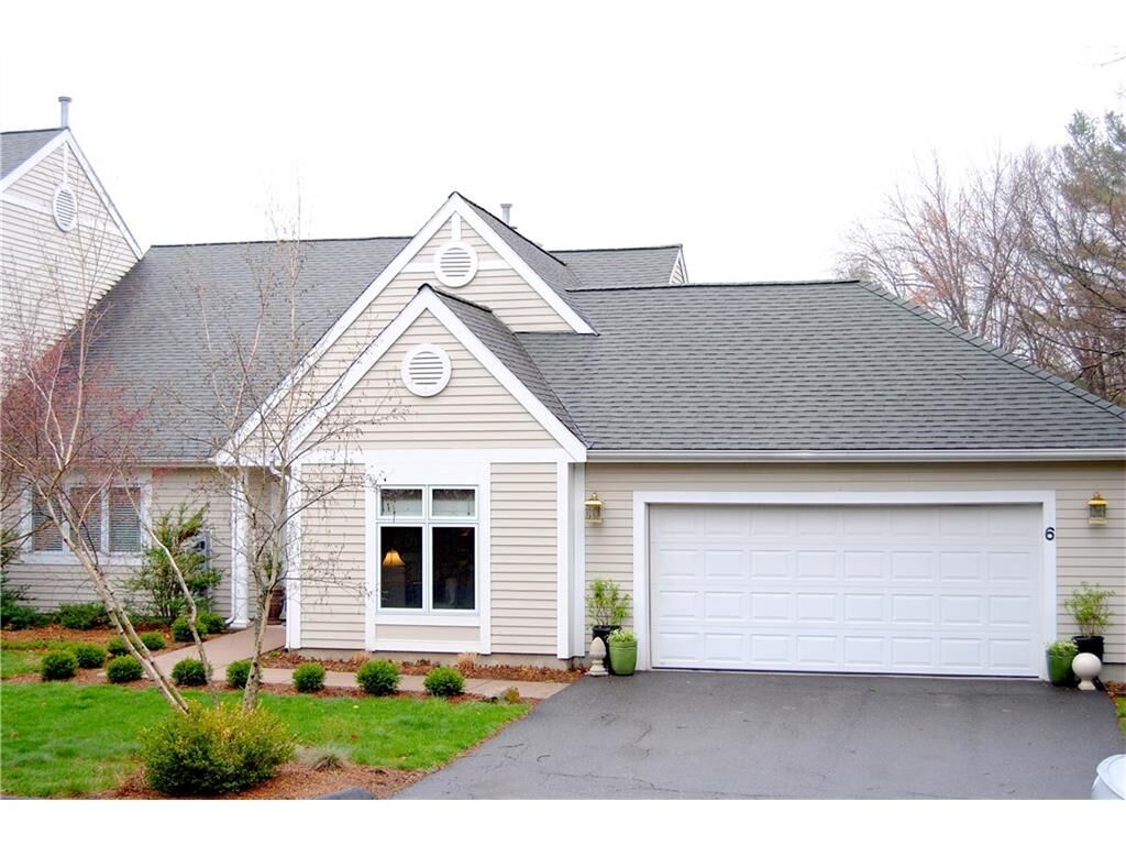 Property Photo:  6 Litchfield Lane 6  CT 06001 