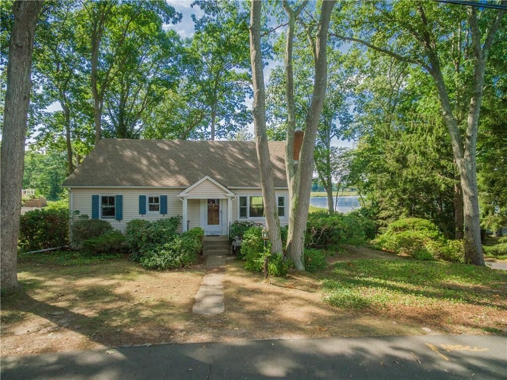 Property Photo:  103 Fenwood Drive  CT 06475 