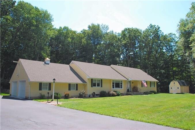Property Photo: 8 Singing Woods Court CT 06850