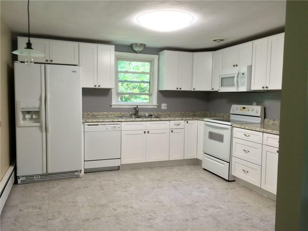 Property Photo: 287 Whalehead Road CT 06335