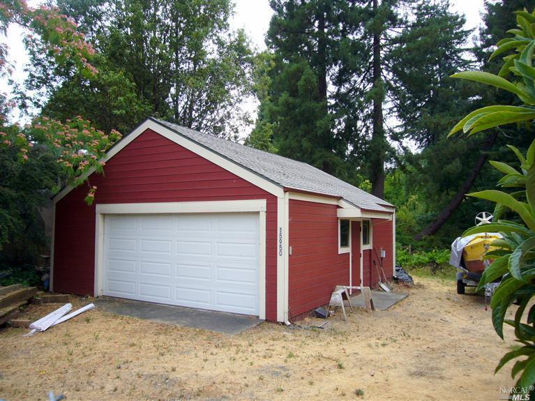 Property Photo: 15950 Drake Road CA 95446