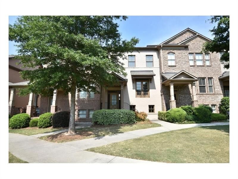 Property Photo:  3961 Savannah Square Street   30024 