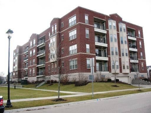 Property Photo: 511 Prestwick Lane 304 IL 60090