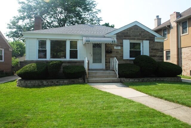Property Photo:  1920 Newcastle Avenue  IL 60154 