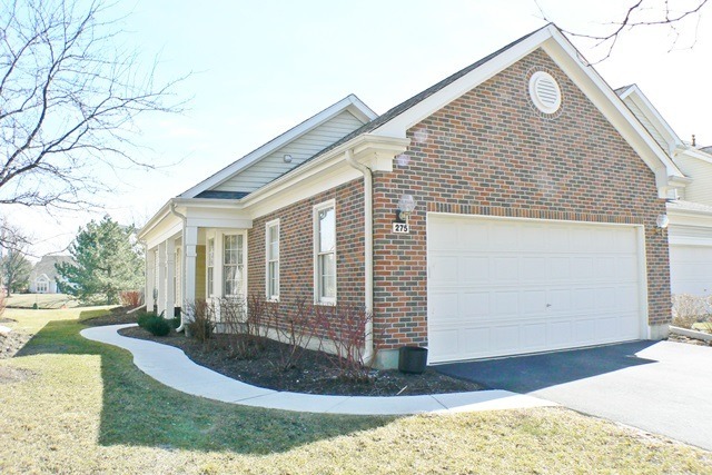 Property Photo:  275 Spring Creek Circle  IL 60173 