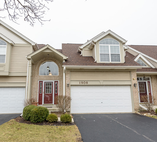 Property Photo:  1908 Tamahawk Lane  IL 60564 