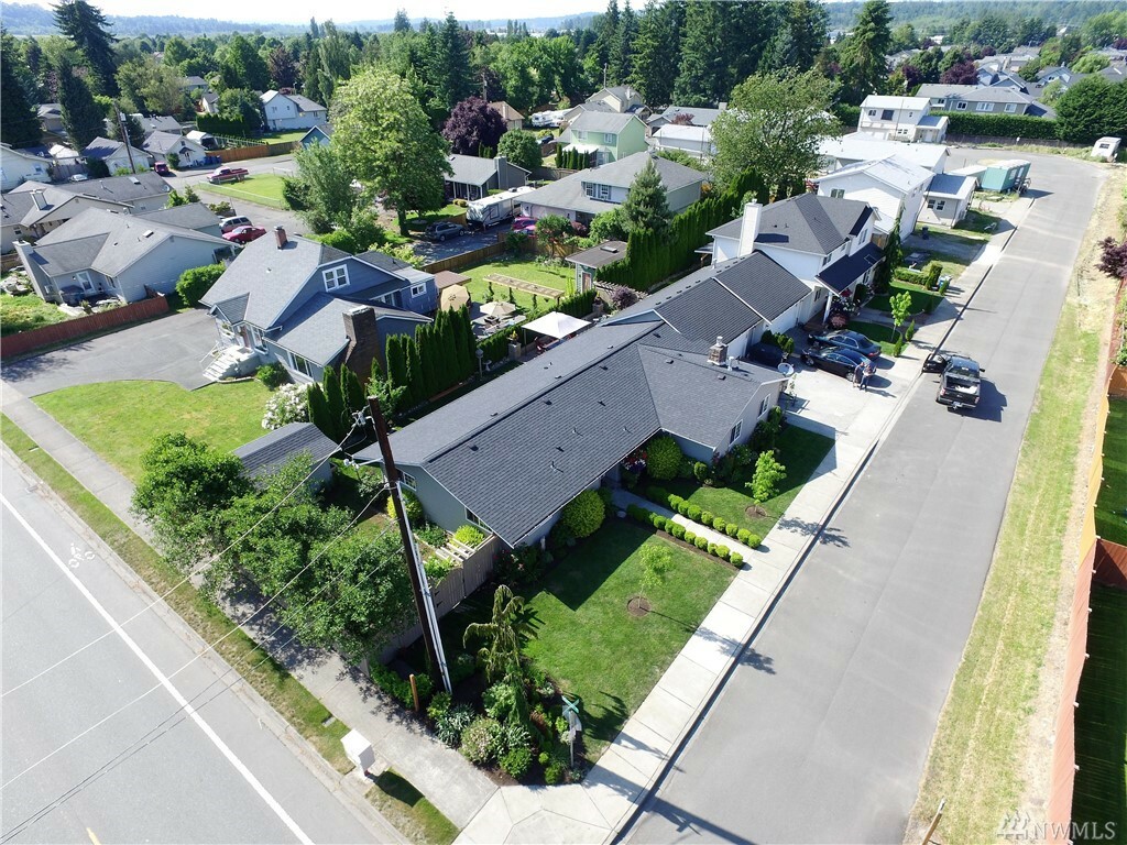 Property Photo: 15374 176th Dr SE WA 98272