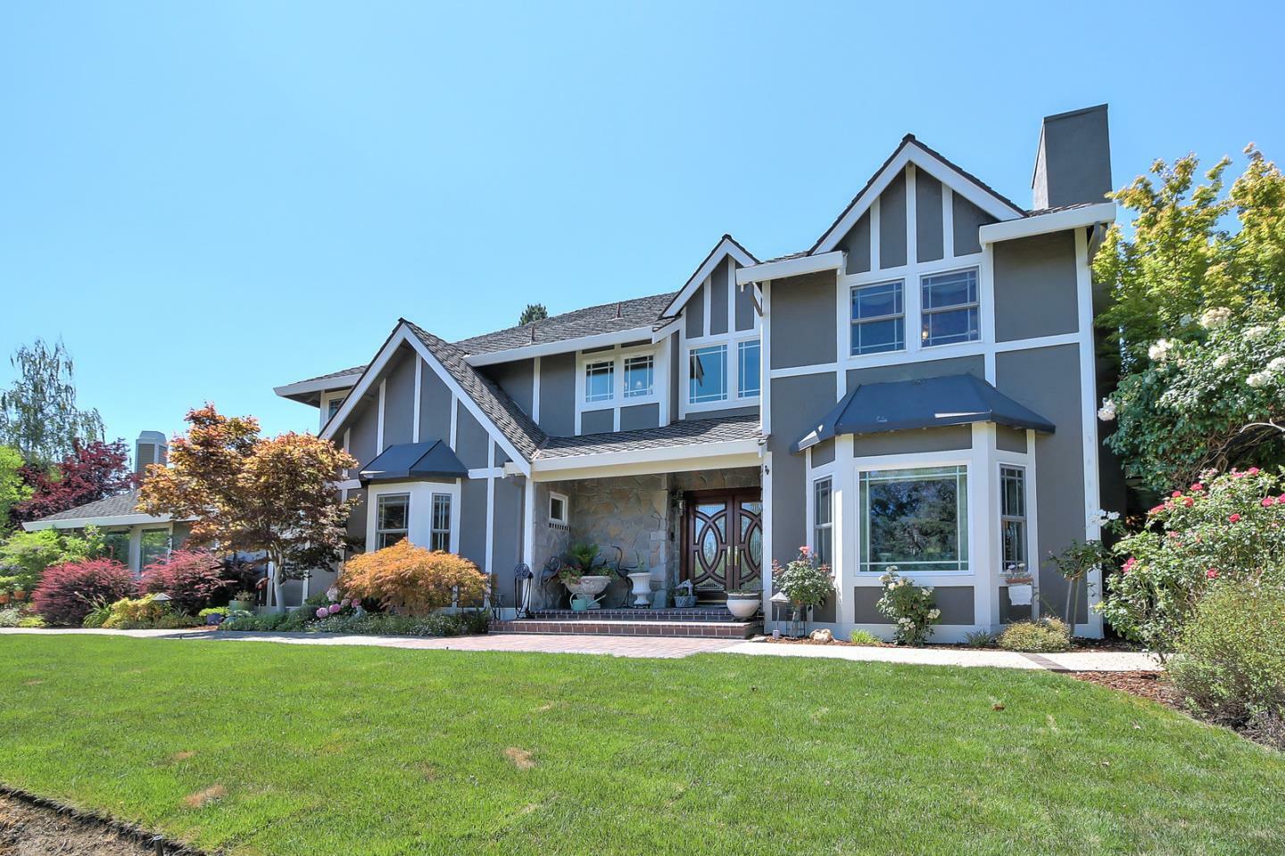 Property Photo: 939 Hampswood Way CA 95120